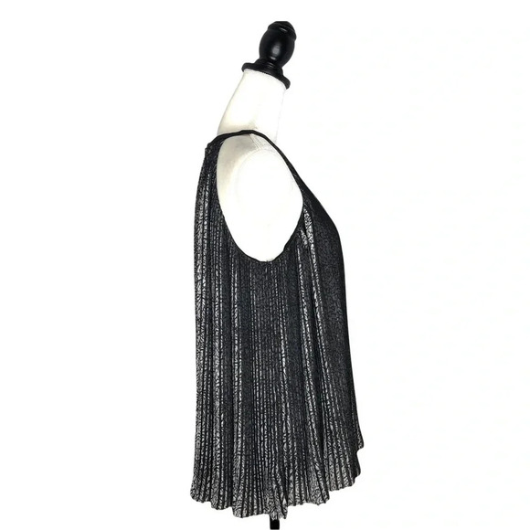 ECRU Accordion Folded Floral Print Sleeveless Babydoll Blouse - Picture 6 of 10